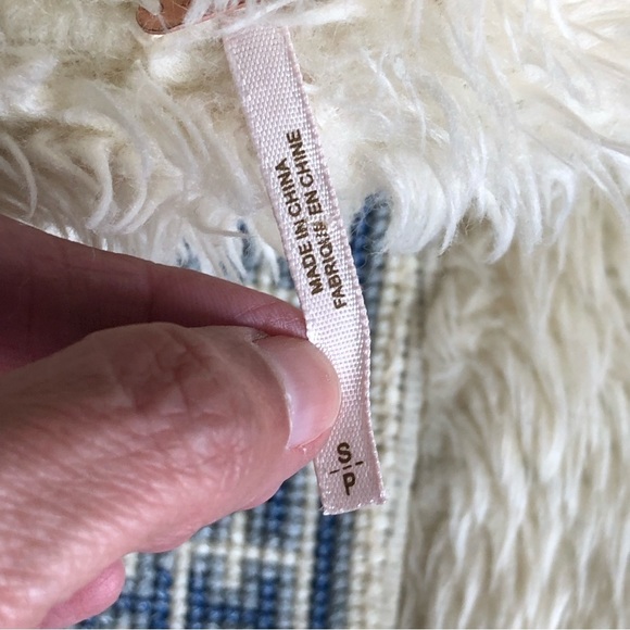 Free People Distressed Denim & Sherpa Jacket Size Small - Picture 10 of 13